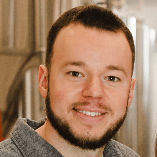 Jesse Peplinski headshot